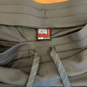 Xl MENS 32 HEAT JOGGERS OLIVE GREEN